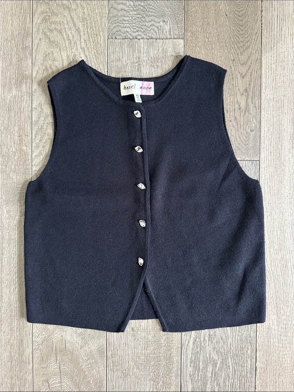 hazel moon Black Sleeveless Button-Front Tank